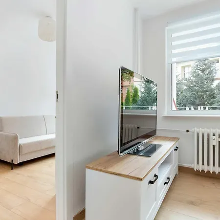Apartament Cosy With A Balcony For 6 People In A Neighbourhood By Renters Sopot
